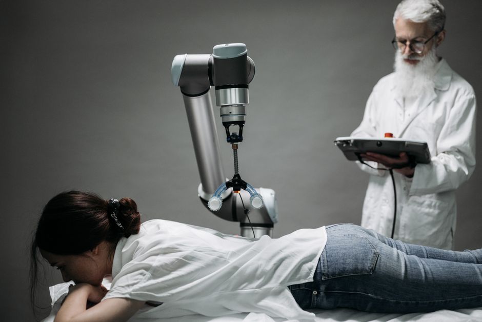 医療現場におけるAI活用：効率化と質向上を両立させる実践的ソリューション